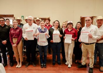 Economía, Bienestar e ITCA promoverán industria del mezcal en San Carlos