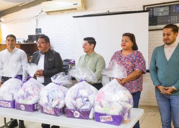 Impulsa Injuve Tamaulipas entrega de productos de higiene femenina en escuelas públicas