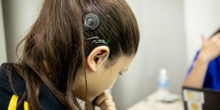 DIF Tamaulipas calibra implantes cocleares para pacientes de Victoria y Nuevo Laredo