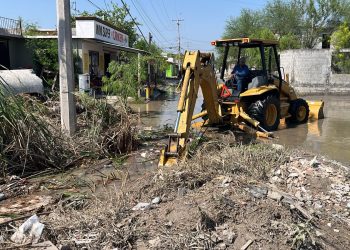 Se suma Secretaría de Obras Públicas a la brigada estatal de apoyo a Reynosa