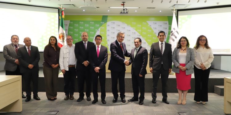 Entrega IFT concesiones de radio y tv a Tamaulipas