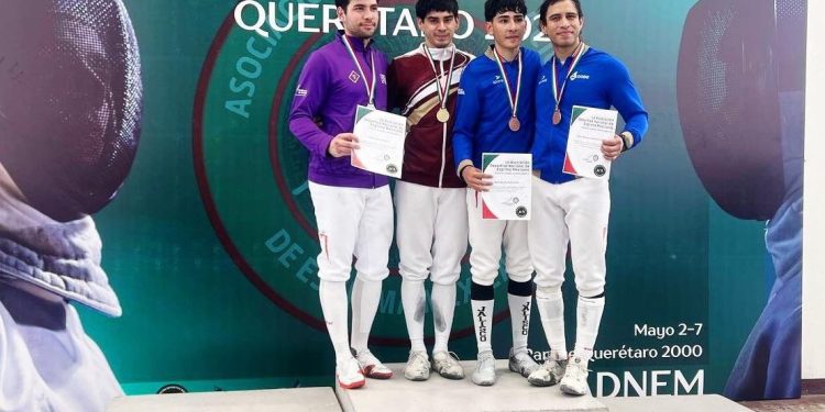 Atletas de la UAT representan a México en el panamericano de esgrima en Brasil