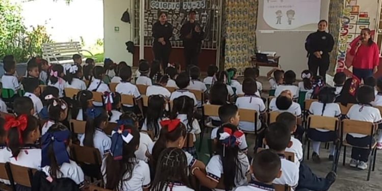 Previene Guardia Estatal de Género violencia en planteles de educación básica de Tampico