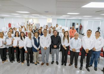 Entrega SET nombramientos de promoción a docentes y personal administrativo en Normales de Tamaulipas
