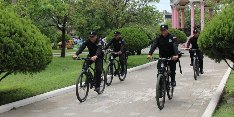 Agrupamiento Ciclista “Correcaminos” de la Guardia Estatal preserva seguridad en zona centro de Ciudad Victoria