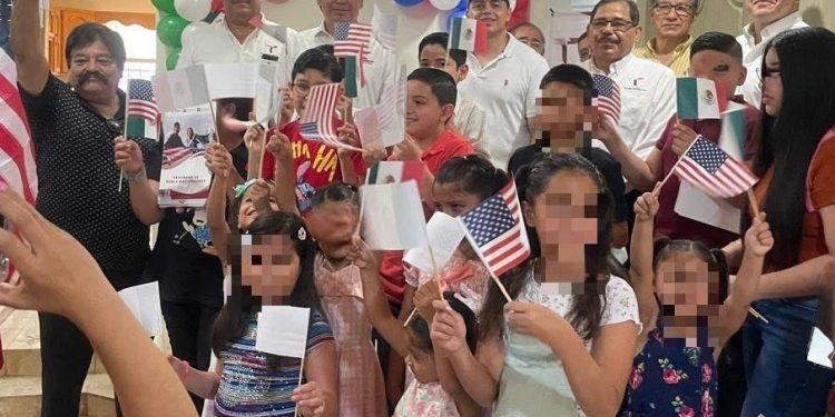 Entrega Instituto Tamaulipeco para los Migrantes 150 actas de doble nacionalidad a niñas, niños y adolescentes en Nuevo Laredo