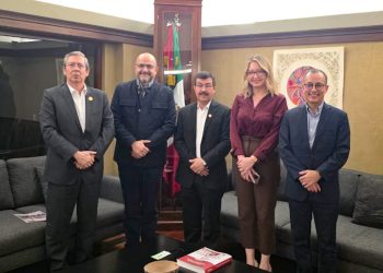 Gestiona rector acuerdos para fortalecer crecimiento de la UAT