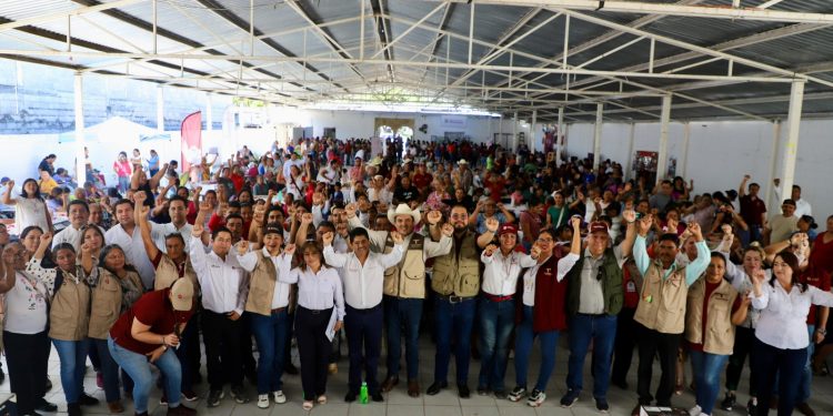 Lleva SEBIEN Mercado del Bienestar a Jaumave