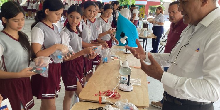 Impulsa SET la ciencia, tecnología y educación ambiental en escuelas de Tamaulipas