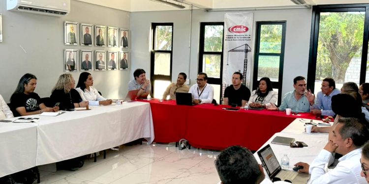 Suman voluntades para proteger Laguna La Escondida en Reynosa