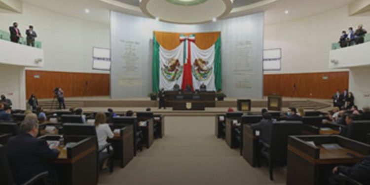 El Congreso del Retrovisor: Obsesión Política y Parálisis Legislativa