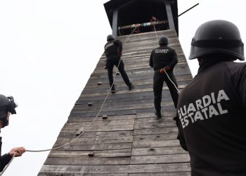 Capacitan a elementos operativos de la SSPT en Medicina Táctica Policial