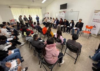 Impulsan el pensamiento crítico y la identidad nacional mediante el Maratón por la Lectura