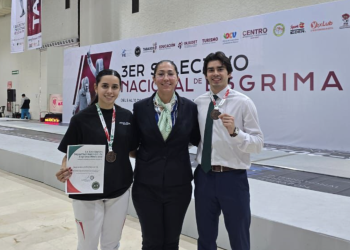Destacan estudiantes de la UAT en Nacional de Esgrima