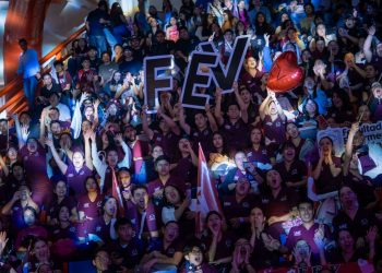 Estudiantes de la UAT disfrutan del tributo musical “Broken Heart Club”