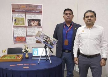 Orgullo de Reynosa: Estudiante de la UAT gana certamen tecnológico en Texas