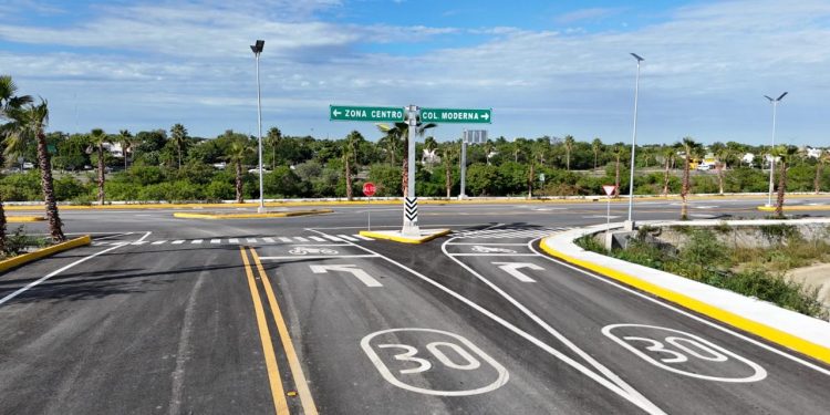 Supera gobierno de Américo Villarreal los 3.7 millones de metros cuadrados pavimentados en Tamaulipas