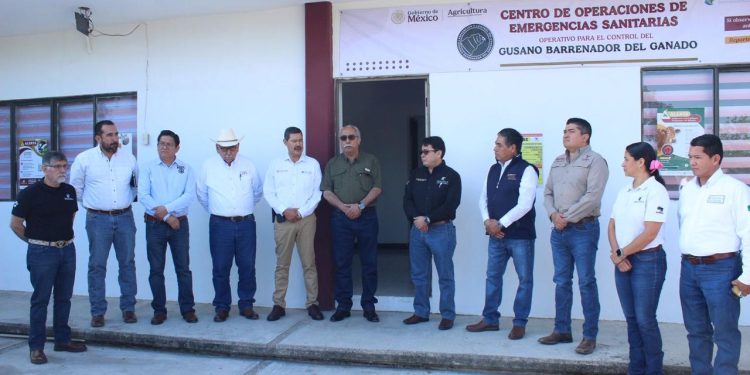 Inauguran Centro de Emergencias Sanitarias contra gusano barrenador