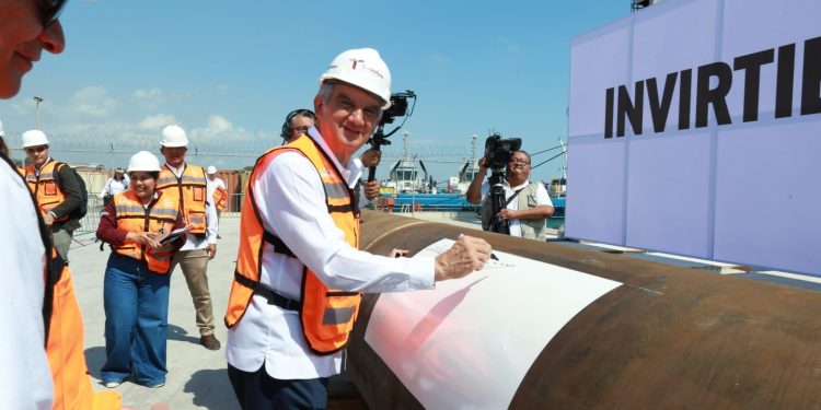 El futuro de Pemex está en Tamaulipas: arranca Campo Trión en Altamira