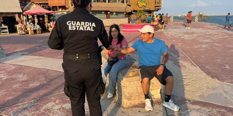 Playa Miramar: Guardia Estatal de Género refuerza prevención contra la violencia familiar