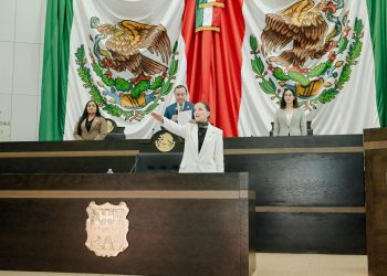 Comparece secretaria de Economía ante el Congreso; destaca visión humanista en la política económica del gobernador