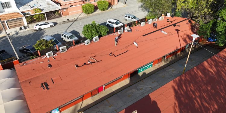 Blindan escuelas contra el calor: ITIFE invertirá 400 MDP en infraestructura educativa