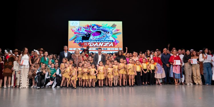 Ritmo y talento: La UAT celebra el Día Internacional de la Danza con espectacular gala