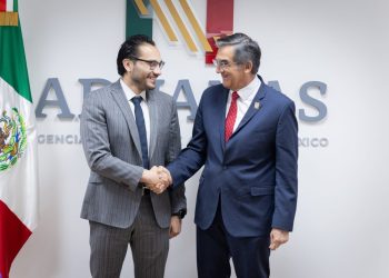 Américo Villarreal presenta proyectos clave ante Aduanas de México