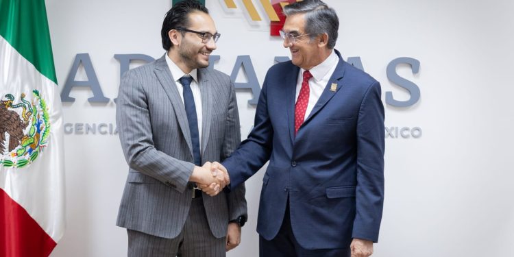 Américo Villarreal presenta proyectos clave ante Aduanas de México