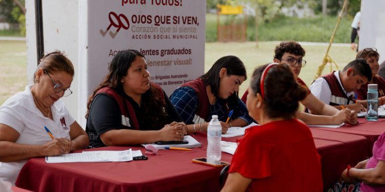 Atiende Presidente Municipal peticiones ciudadanas durante el programa “Martes en tu Colonia, en la Chula Vista”