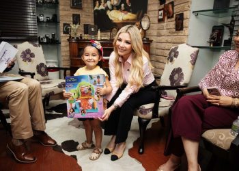 DIF Matamoros y la Fundación Cambiando Sonrisas A.C. entregan más de 50 fichas de internación de la campaña de Cirugías de Labio y Paladar Hendido “Sonriendo Juntos”