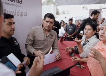 Mantiene Presidente Municipal contacto directo con los ciudadanos en Matamoros