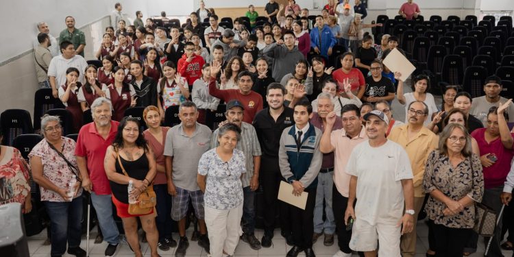Presidente Municipal anuncia más de 7 mdp en obra pública para la colonia Popular
