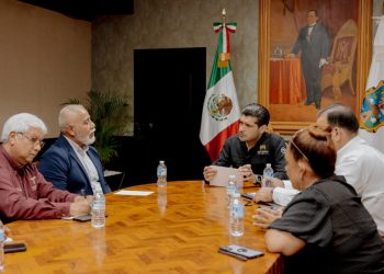 Presidente Municipal encabeza reunión con autoridades de la CFE para exigir soluciones a los apagones