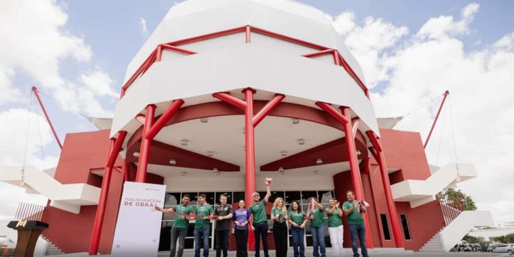 «Que se escuche fuerte y claro, nada detendrá el renacimiento de Matamoros»; reinaugura Beto Granados la Concha Acústica tras 13 años de abandono