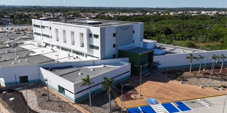 Amplia Gobierno de Américo atención médica al consolidar red hospitalaria