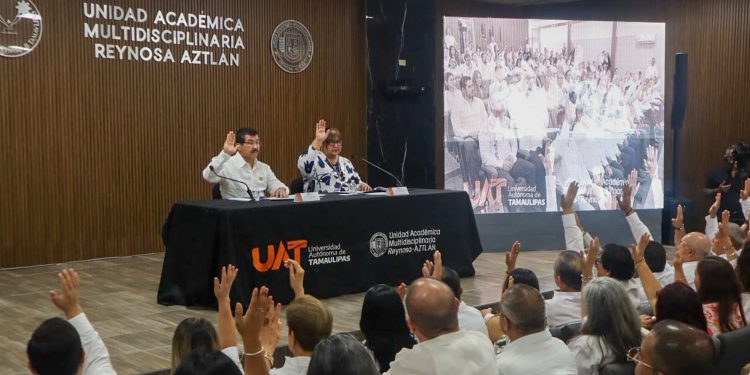 UAT consolida expansión académica y modernización de posgrados en Asamblea Universitaria