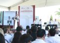 Inaugura Américo obra vial y entrega escrituras a familias matamorenses