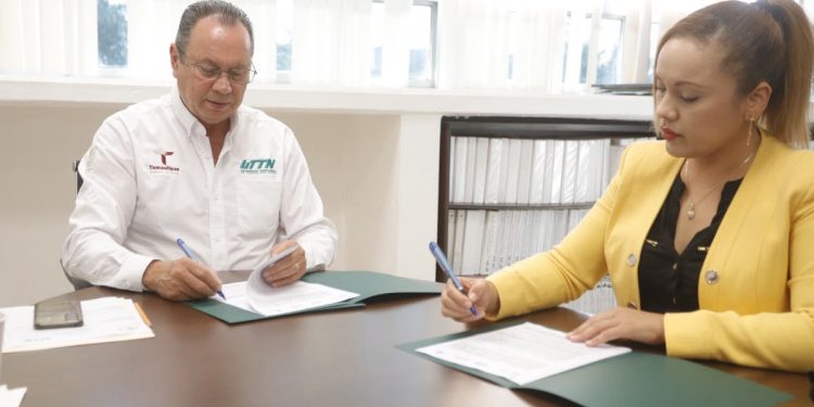 Amplía UTTN oportunidades académicas y laborales mediante convenio empresarial