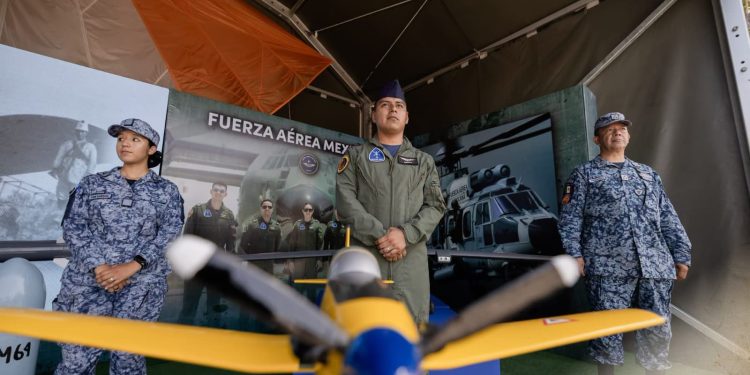 Arranca Beto Granados rehabilitación de drenaje en Acuario 2001 e inspecciona obras en la colonia Buenavista