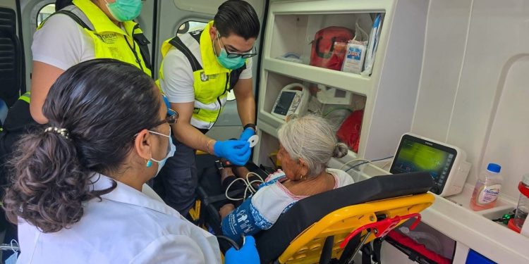 Refuerza Secretaría de Salud atención prehospitalaria durante periodo vacacional
