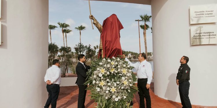 Beto Granados inaugura el muro «Héroes de Matamoros» y devela monumento en honor al Heroico Cuerpo de Bomberos
