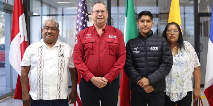 Estudiante de la UTTN realizará estancia académica internacional en Canadá