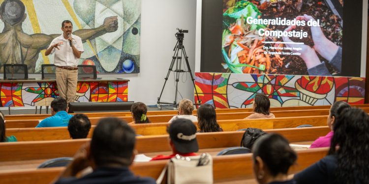 Impulsa UAT creación de centro de compostaje en el Campus Victoria