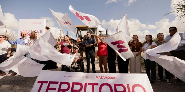 Beto Granados encabeza arranque de pavimentación de la calle Hidalgo Sur