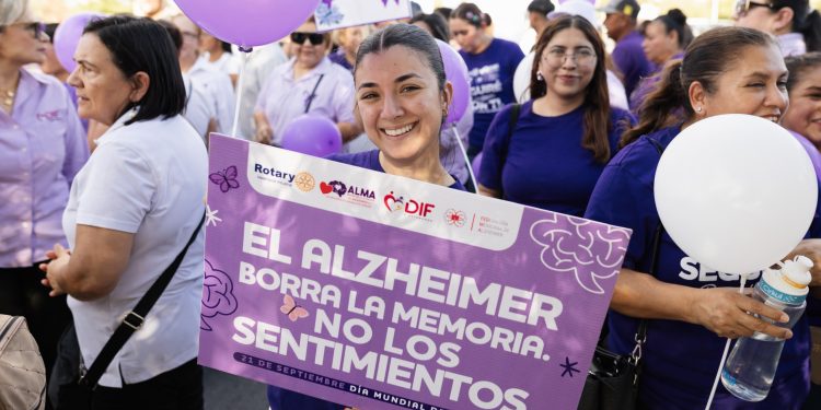 DIF Matamoros y la Asociación ALMA conmemoran el Día Mundial del Alzheimer con caminata de sensibilización