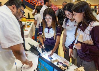 Fomenta UAT la vocación científica en la juventud con el “Día de la Investigación 2026”