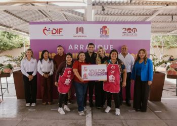 Beto Granados y Anita de Granados encabezan arranque de Desayunos Escolares 2026-2027