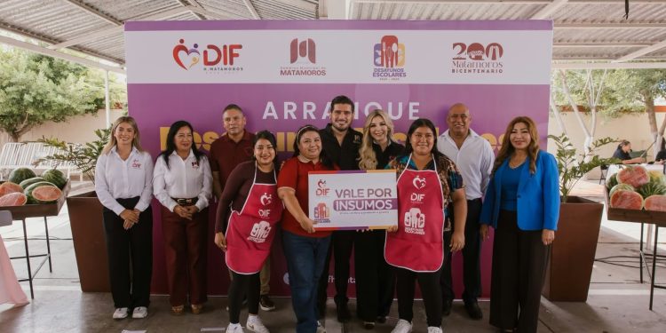 Beto Granados y Anita de Granados encabezan arranque de Desayunos Escolares 2026-2027