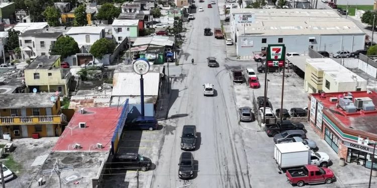 Mantiene Gobierno Municipal operativo permanente para atender afectaciones por lluvias en Matamoros
